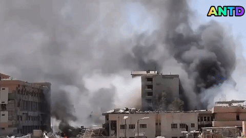 Dù bị cấm, Mỹ vẫn thả bom