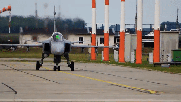 Hàng trăm tiêm kích JAS-39 Thụy Điển sẽ tăng cường sức mạnh cho NATO