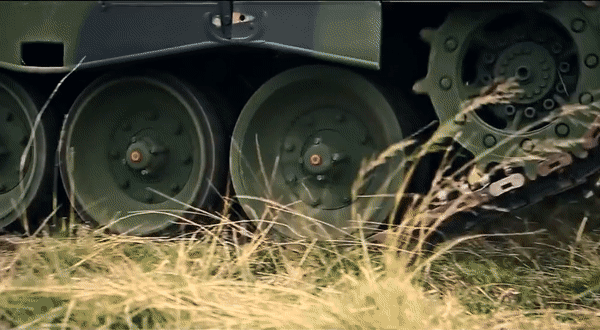 'Xe tăng có vỏ giáp tệ nhất chiến sự' được tung vào tham chiến tại Đông Âu