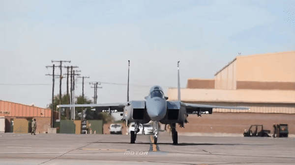 Chiến đấu cơ F-15EX Eagle II