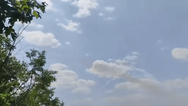 Su-25 Ukraine tung đòn không kích nhắm vào quân Nga trên chiến trường