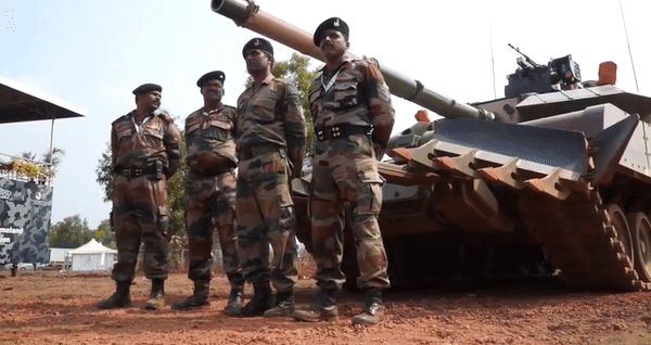 Siêu tăng Arjun Mk II Ấn Độ sẽ ra sao khi được tích hợp trí tuệ nhân tạo?