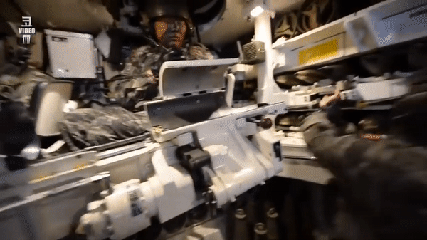 Triển vọng Romania chỉ tỷ USD đặt mua pháo tự hành 'thần sấm' K9 Hàn Quốc