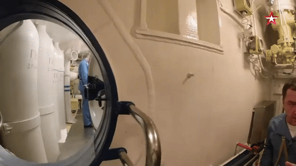 Nga bất ngờ công bố hình ảnh hiếm về lò phản ứng bên trong tàu ngầm hạt nhân