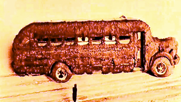 Uy lực từ pháo hạt nhân M65 của Mỹ khiến xe ô tô 'bốc hơi'