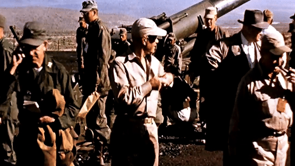 Uy lực từ pháo hạt nhân M65 của Mỹ khiến xe ô tô 'bốc hơi'