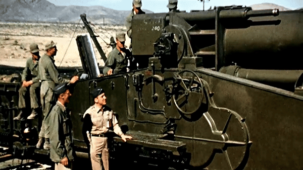 Uy lực từ pháo hạt nhân M65 của Mỹ khiến xe ô tô 'bốc hơi'