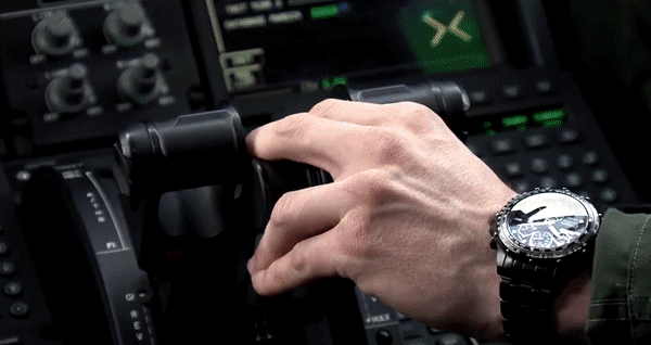 'Lực sĩ bay' A-400M của Pháp va chạm với vận tải cơ CC-150 Canada