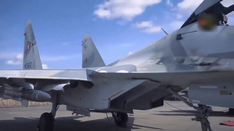 Tốc độ và khả năng cơ động chính là yếu tố khiến Kh-31 trở nên nguy hiểm. Với quỹ đạo bay thấp, chỉ cách mặt biển vài mét, tên lửa này khó bị radar phát hiện.