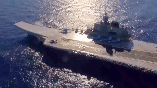 Trực thăng đối hạm Ka-52K Katran cực nguy hiểm của hải quân Nga