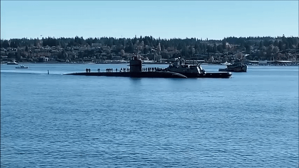 Quá tốn thời gian và tiền bạc để sửa tàu ngầm hạt nhân 'sói biển' của Mỹ