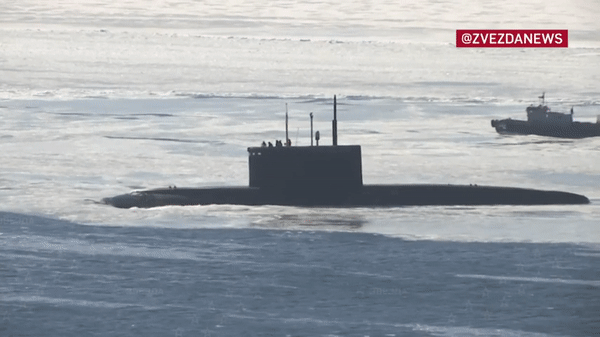 Ukraine lo ngại khi Nga điều động cùng lúc 3 tàu ngầm Kilo ra Biển Đen