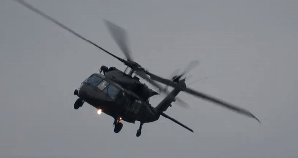 Trực thăng UH-60 Black Hawk