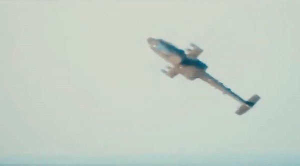 Trực thăng tấn công AH-64E Apache của Mỹ trình diễn khả năng tiêu diệt UAV