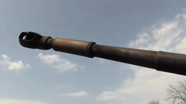 Pháo tự hành 2S3 Akatsiya Nga bị UAV TB-2 Ukraine phá hủy tại Kherson