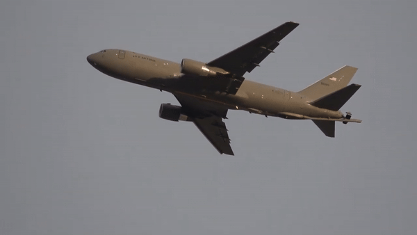 Mỹ buộc phải kiểm tra hàng loạt máy bay tiếp dầu hiện đại KC-46A do lỗi không ngờ