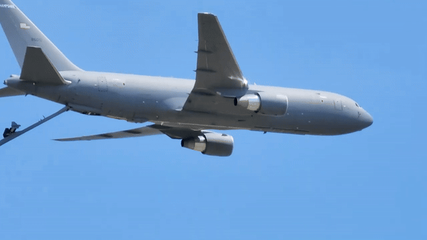 Mỹ buộc phải kiểm tra hàng loạt máy bay tiếp dầu hiện đại KC-46A do lỗi không ngờ