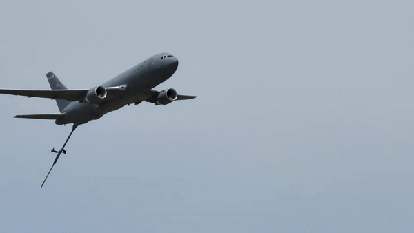 Mỹ buộc phải kiểm tra hàng loạt máy bay tiếp dầu hiện đại KC-46A do lỗi không ngờ