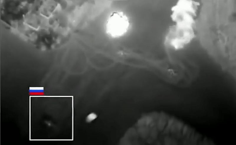 Cận cảnh pháo HIMARS Ukraine tập kích trực thăng Nga