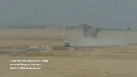 Vũ khí kinh hoàng của IS đang chặn đứng đà tiến của quân chính phủ Syria