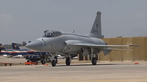 24 tiêm kích JF-17 Trung Quốc vừa được đặt hàng ở Nam Kavkaz