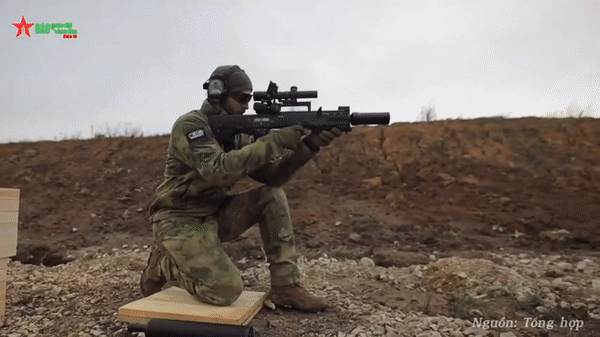 Súng trường ShAK-12 bắn xuyên tường của đặc nhiệm Nga tham chiến tại Ukraine