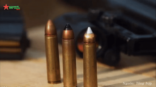 Súng trường ShAK-12 bắn xuyên tường của đặc nhiệm Nga tham chiến tại Ukraine