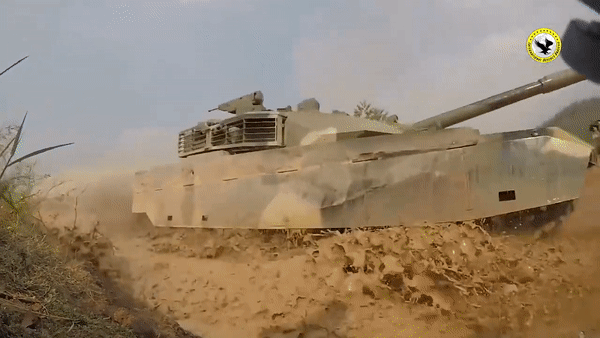 Pakistan mua 679 xe tăng VT4 của Trung Quốc