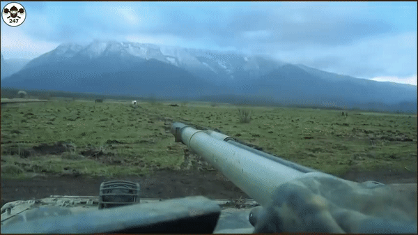 Phương Tây bất ngờ khi loạt thiết giáp BMP-3 mới tinh của Nga xuất xưởng ra tiền tuyến