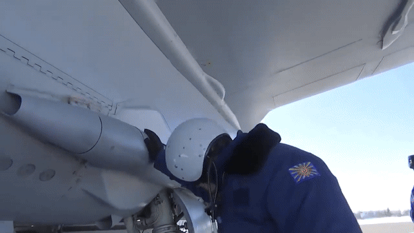 Nga lần đầu phóng liền 3 tên lửa siêu vượt âm Kh-47M2 Kinzhal vào một mục tiêu ở Ukraine