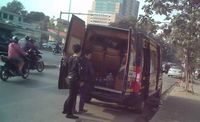 Hà Nội: Cận cảnh bến cóc, xe khách trá hình tung hoành