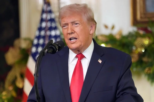 Mỹ thông báo tạm dừng chương trình xổ số cấp thẻ xanh