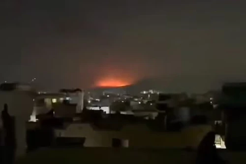 Nhiều vụ nổ lớn rung chuyển Thủ đô Kabul khi Pakistan và Afghanistan giao tranh