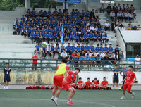 [ẢNH] CĐV nữ khóc 'cạn nước mắt' khi nhìn THPT Xuân Mai dừng bước