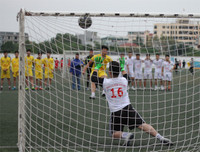 Giành vé bán kết kịch tính, THPT Nguyễn Thị Minh Khai lại mơ vô địch