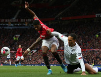 [ẢNH] Man United cắt đứt mạch chiến thắng của Liverpool
