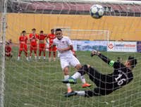 [ẢNH] Á quân Nguyễn Thị Minh Khai đã truất ngôi đương kim vô địch Trần Quốc Tuấn như thế nào?