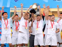 [ẢNH] Á quân Nguyễn Thị Minh Khai đã truất ngôi đương kim vô địch Trần Quốc Tuấn như thế nào?