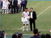 THPT Nguyễn Thị Minh Khai ăn mừng chức vô địch lần thứ ba