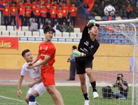 [ẢNH] Á quân Nguyễn Thị Minh Khai đã truất ngôi đương kim vô địch Trần Quốc Tuấn như thế nào?