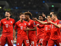 [ẢNH] Cận cảnh trận thua thảm 2-7 của Tottenham trước Bayern