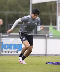 [ẢNH] Đoàn Văn Hậu mới có hình xăm như Neymar?