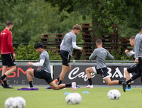 [ẢNH] Đoàn Văn Hậu mới có hình xăm như Neymar?