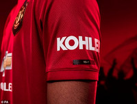 [ẢNH] Cận cảnh mẫu áo đấu cực chất của Man Utd mùa tới