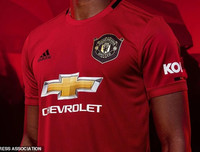 [ẢNH] Cận cảnh mẫu áo đấu cực chất của Man Utd mùa tới
