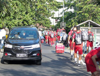 [ẢNH] Trải nghiệm tắc đường, thầy trò Park Hang-seo vẫn hứng khởi tập buổi đầu tại Indonesia