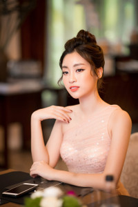 Hoa hậu Mỹ Linh gia nhập 