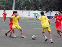 THPT Lê Văn Thiêm vào bán kết sau cuộc rượt đuổi tỉ số nghẹt thở