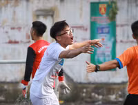 [ẢNH] Hình ảnh lượt trận 16h chiều nay 23-10