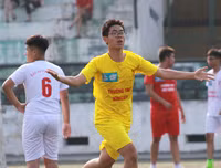 [ẢNH] Toàn cảnh lượt trận 15h chiều nay 23-10